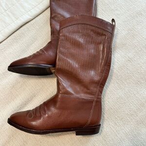 Unisa Brown Western style Boots vintage 5.5B
